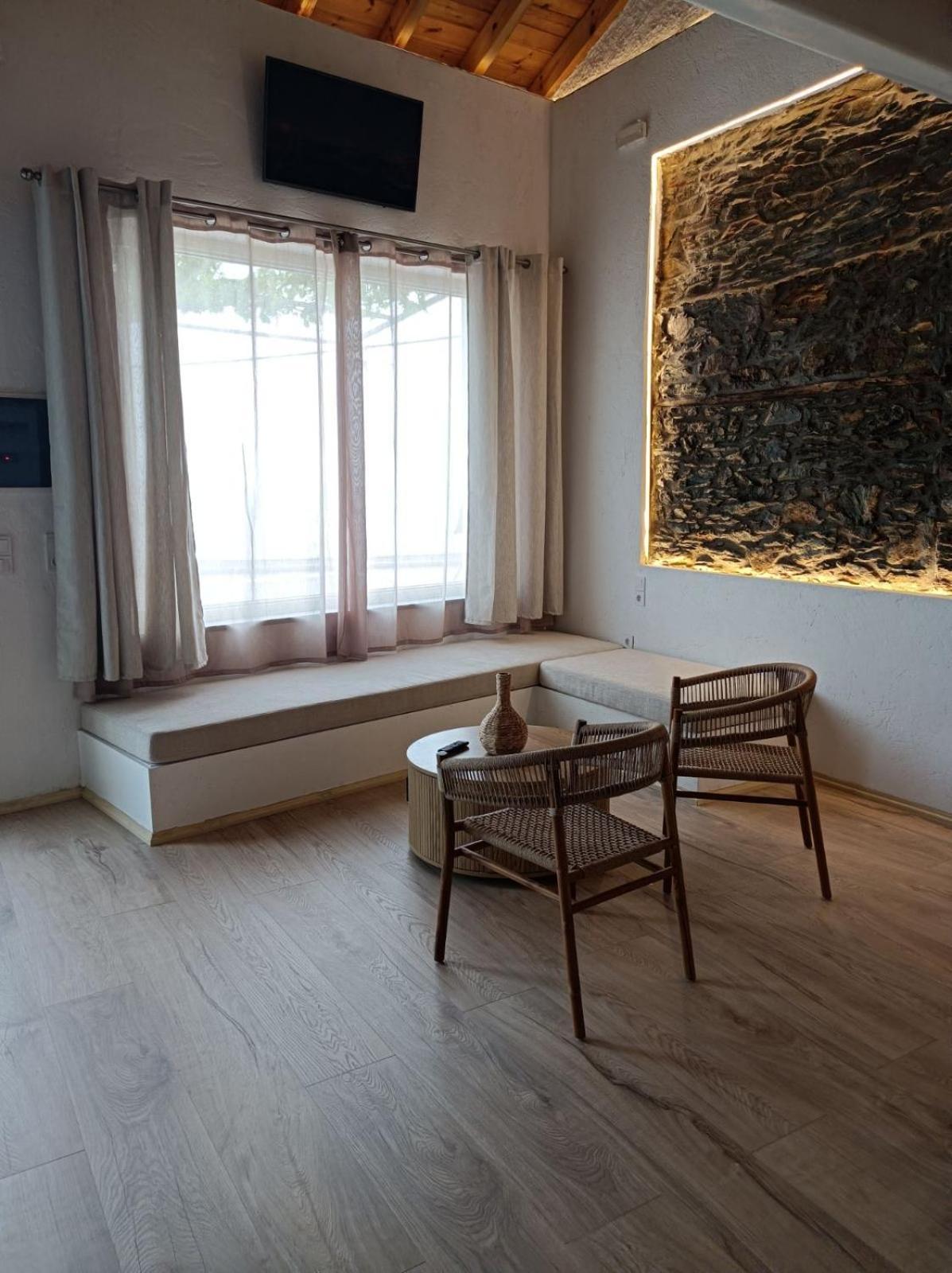 Apartment Michalelis Loft & Cave *